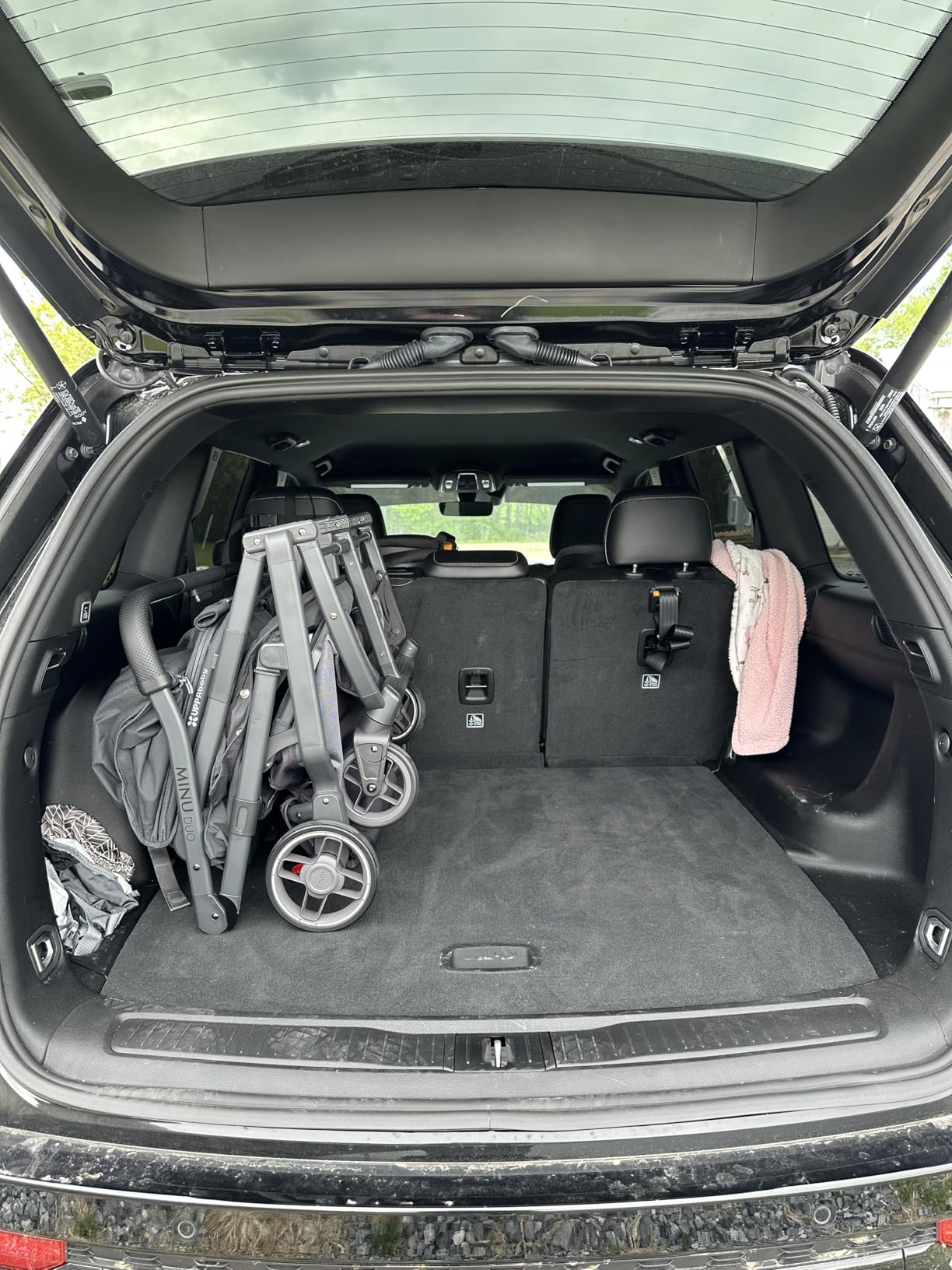 UPPAbaby Minu Duo Side-by-Side Double Stroller - Lightweight + Compact Design for Travel - Easy Fold - From Birth to Toddler - Independent Recline - Greyson (Charcoal Mélange/Carbon Frame/Saddle Leather) customer photo 1