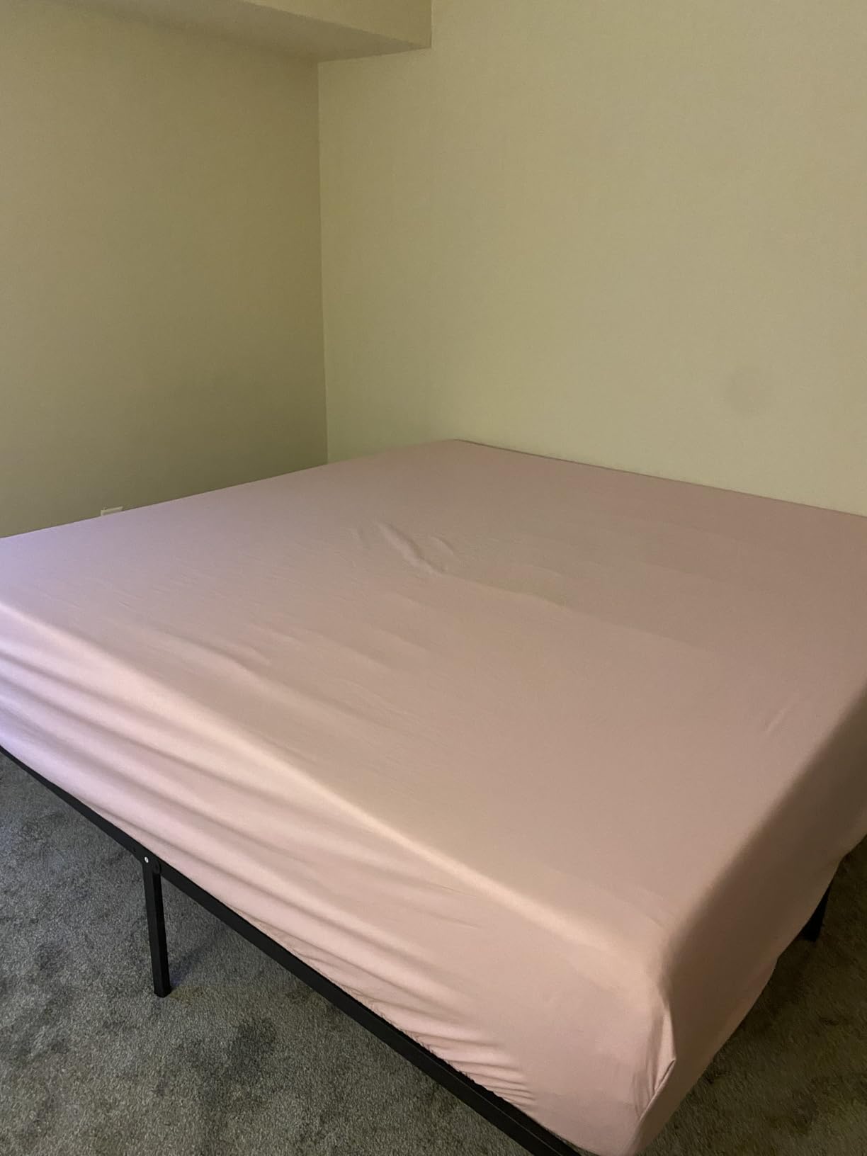 Novilla Twin Mattress, 6 Inch Twin Bed Mattress, Gel Memory Foam Mattresses for Cooling Night Sleep & Pressure Relief, CertiPUR-US Certified customer photo 2