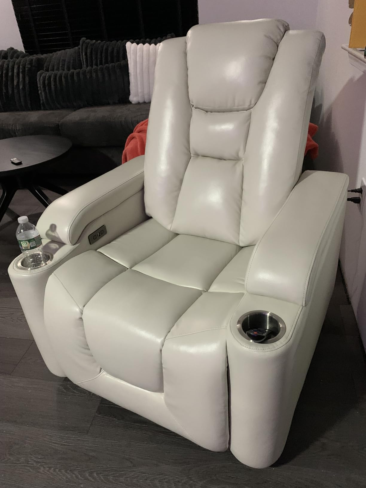 ANJ Home Theater Seating Electric Power Recliner Chair Soft Leather Club Chair for Living Room Overstuffed Single Reclining Sofa with Hidden Arm Storage, Cup Holders and USB Ports (Black2) customer photo 1