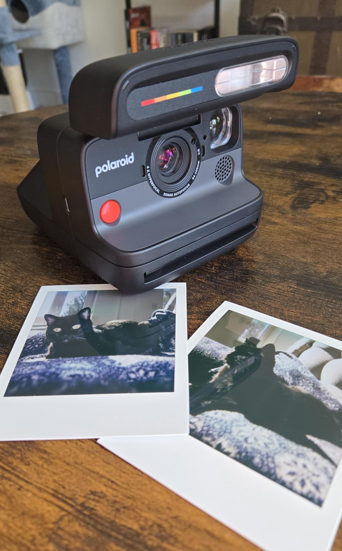 Polaroid Flip Instant Camera + Color Film Bundle - Black customer photo 2
