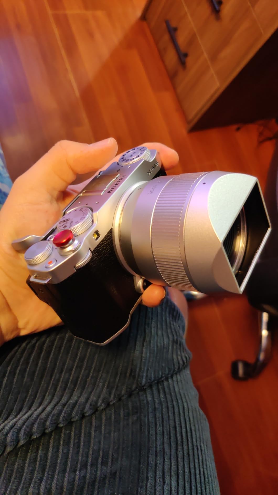 Fujifilm X-M5 Mirrorless Digital Camera Body, Silver customer photo 1