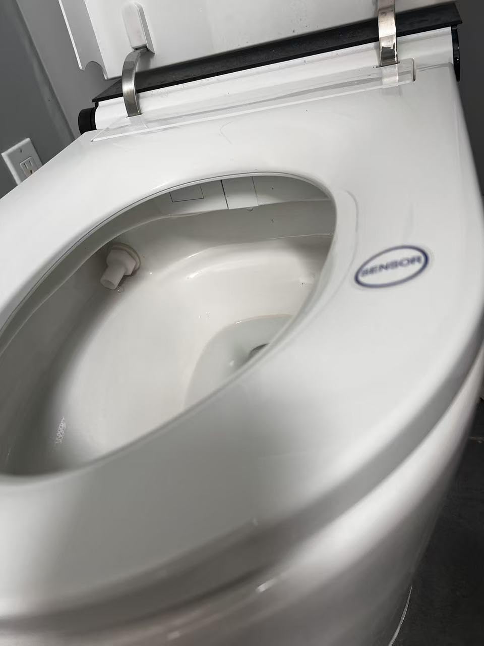 Casta Diva Smart Toilet with Bidet Built in, Auto Open/Close Lid, 1000g MaP Flush, Heated Comfort Seat & Foam Dispenser, Foot Sensor, Bidet Toilet with Tank (CD-K030PRO) customer photo 2