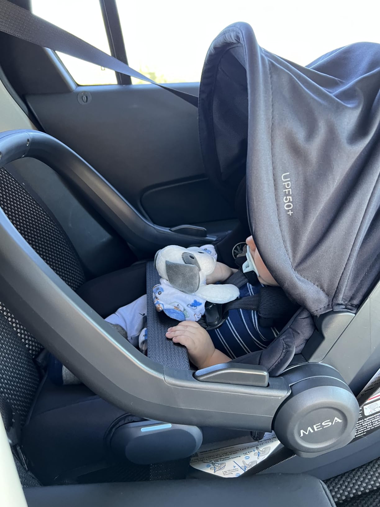 UPPAbaby Mesa V3 Infant Car Seat - Easy Installation + SmartSecure Technology - Attaches to Stroller | Base + Infant Insert Included - Declan (Oat Mélange) customer photo 1