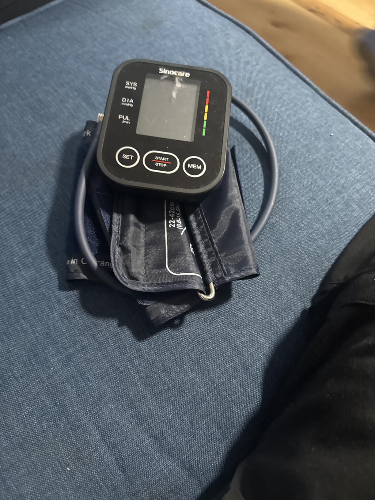 Sinocare Blood Pressure Monitor, Upper Arm Blood Pressure Monitors for Home Use, Adjustable Arm Cuff 8.6