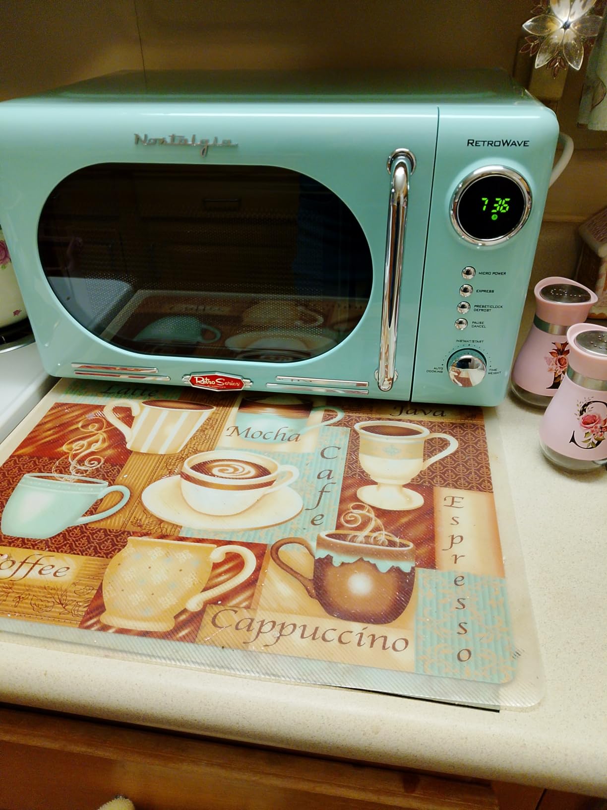 Nostalgia Retro 1000W Microwave Oven 1.1 Cu Ft Capacity - Child Safety Lock 8 Auto-Cook Settings - Countertop Kitchen Appliance - White customer photo 2