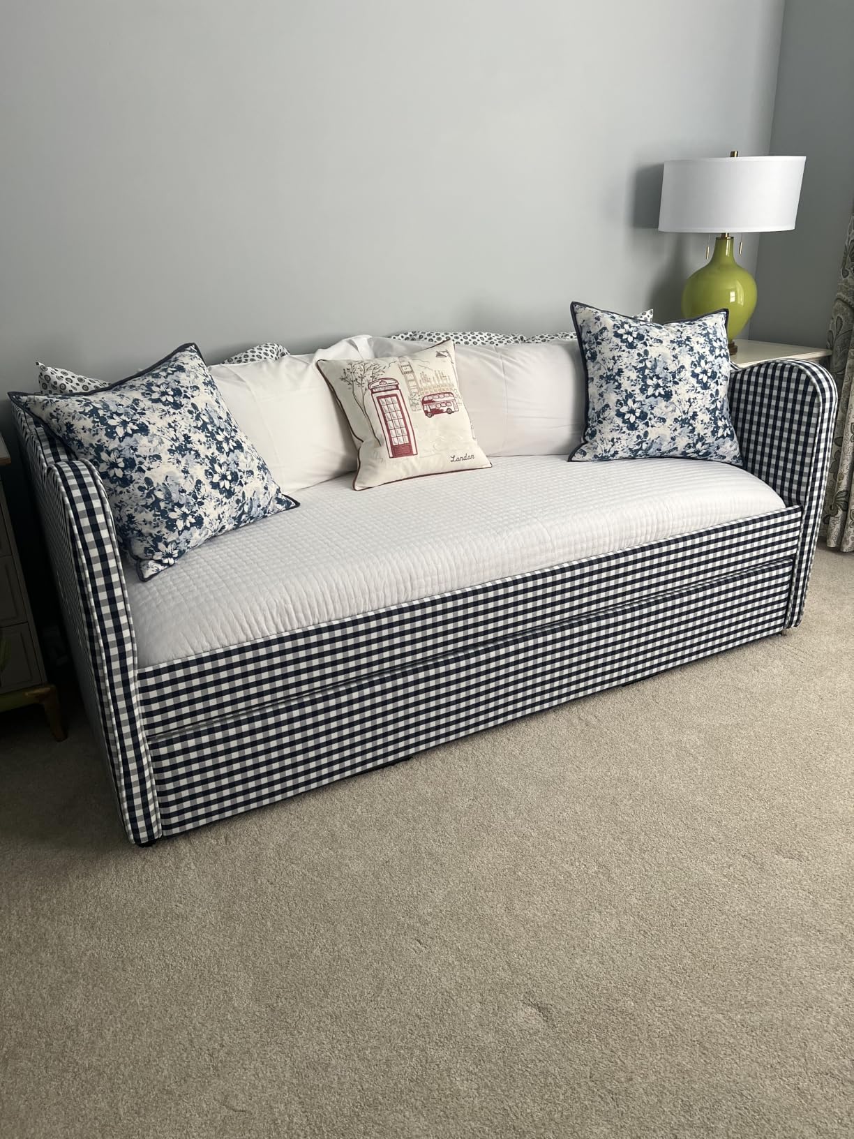 KEIKI Twin Size Upholstery Daybed with Trundle and USB, Twin to King Design Adorable Wave Shaped Extendable Linen Sofa Bed, Easy Assembly, No Box Spring Required, for Living Room and Bedroom, Navy customer photo 1