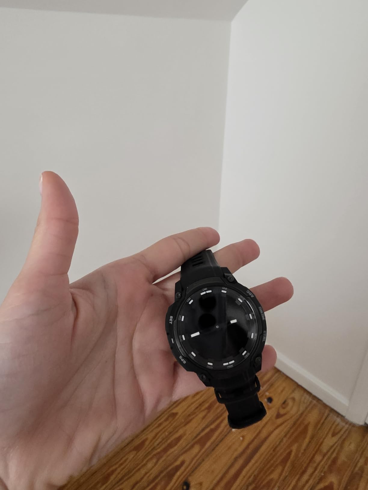 Garmin Instinct Crossover AMOLED, Rugged Hybrid GPS Smartwatch with Analog Watch Hands and Bright AMOLED Display, Bronze/Sunburst with Cocoa Silicone Band customer photo 1