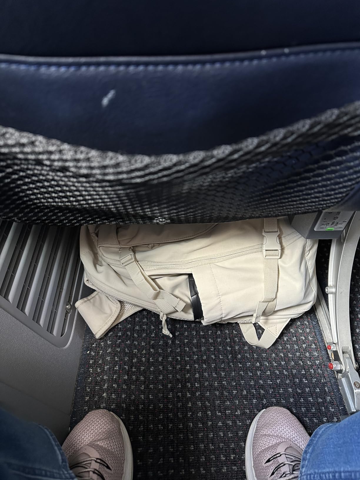 BAGSMART Travel Backpack for Women, 15.6 Inch Carry On Backpack Flight Approved customer photo 2