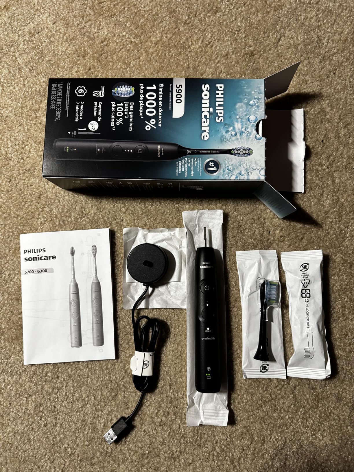 5900 Series Electric Toothbrush, Pressure Sensor, 6 Brushing Settings, SmarTimer, BrushPacer, 21-Day Runtime, Gentle Professional-Clean Feel, for Sensitive Gums, Navy, HX7133/02 customer photo 2