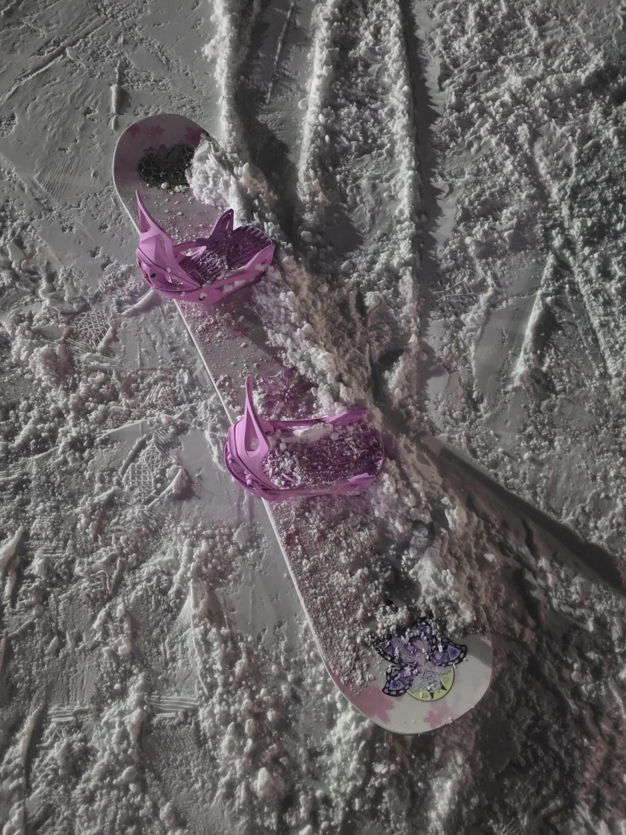 Vert Snow Board - 2025 The Sakura Snowboard All-Mountain Pink True Twin Camber customer photo 2