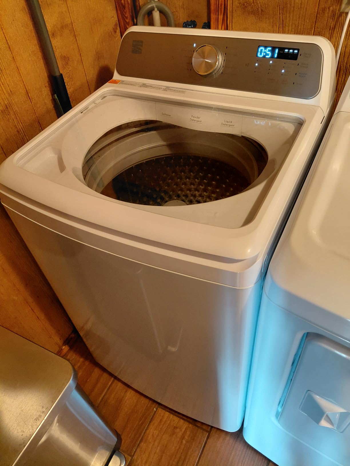 Kenmore 4.1 cu. ft. Top Load Washer with Triple Action Agitator for Tough Dirt & Stains - Accela and Express Wash - LED - White customer photo 1