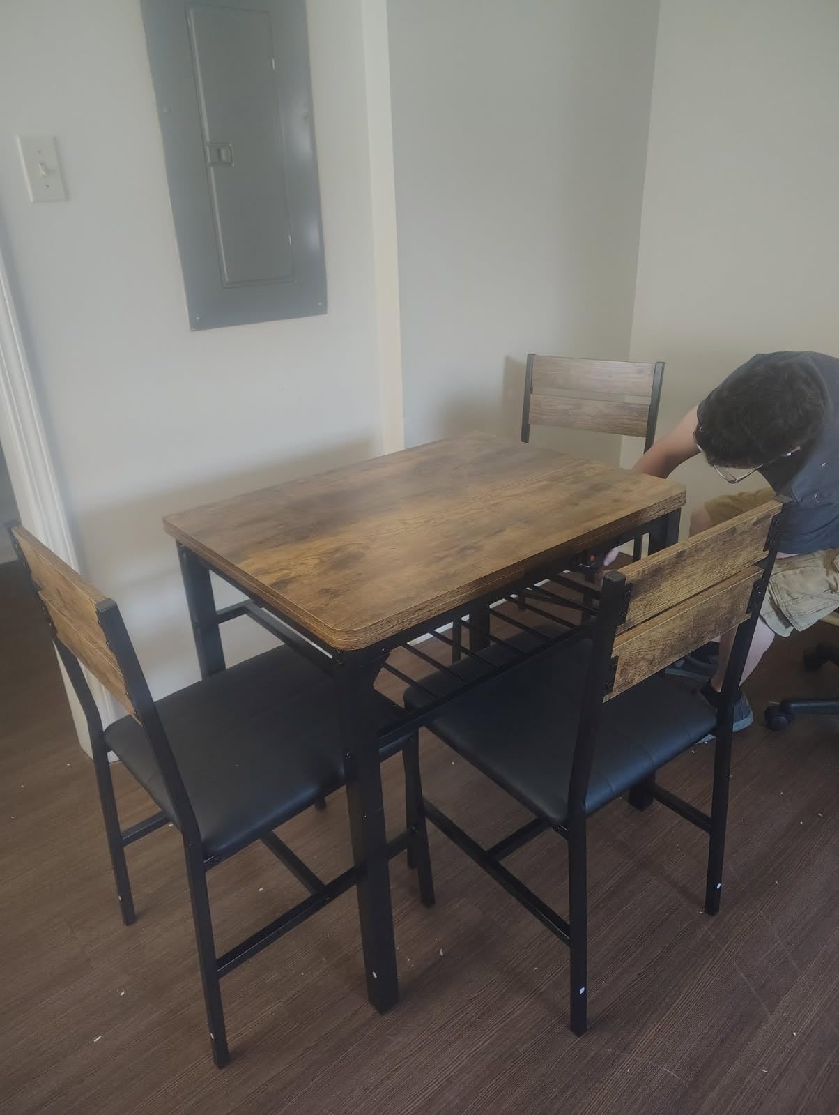 MapleGrace Dining Table Set for 4, Extendable Kitchen Table with 4 PU Leather Upholstered Dining Room Chairs, Wood Kitchen Table Set with Built-in Storage Rack for Dining & Small Spaces, Rustic Brown customer photo 2