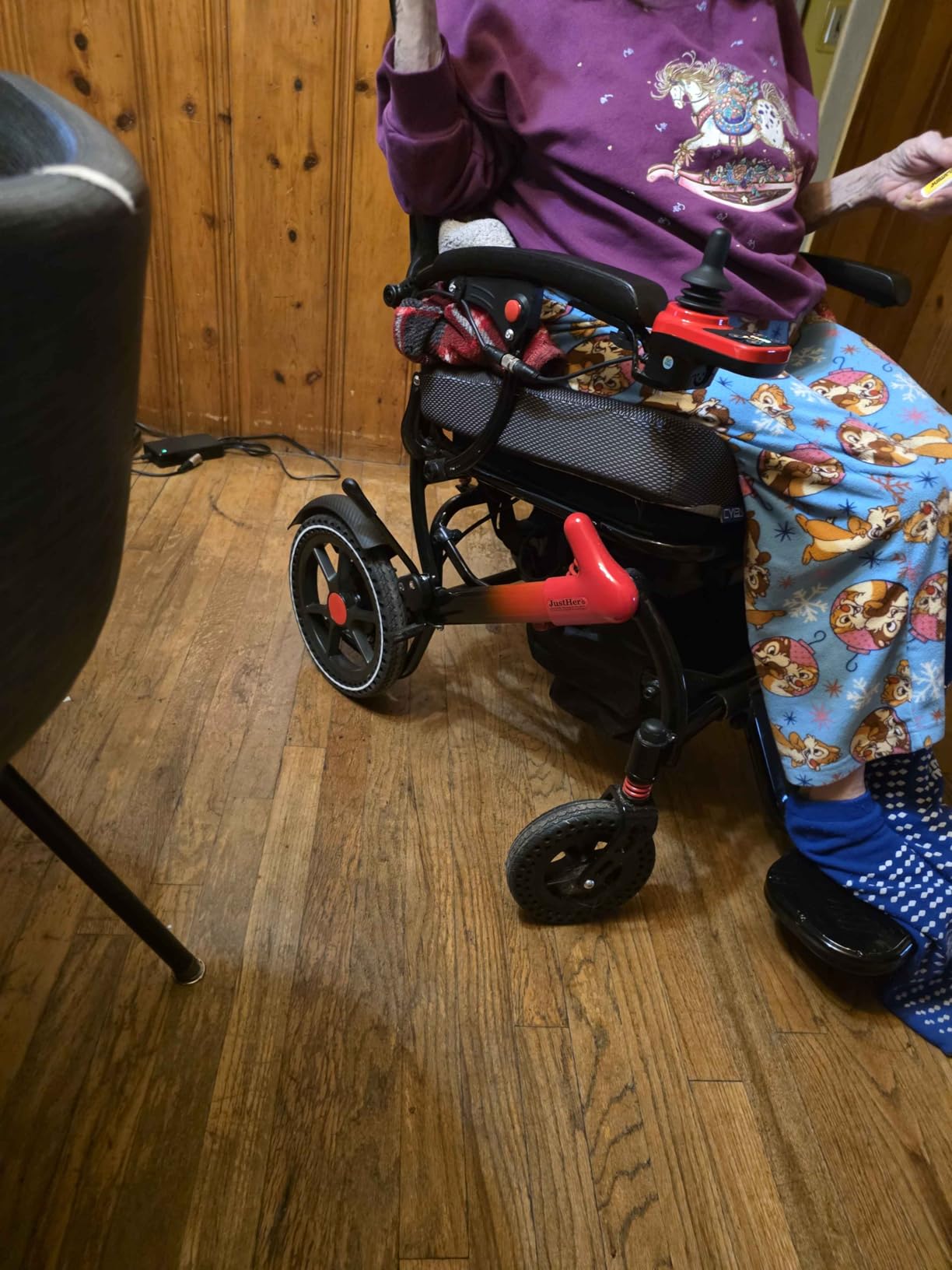 Electric Wheelchairs for Adults Foldable 36LBS Lightweight Frame, 15 Miles Range, 500W Brushless Motors with LED Light customer photo 1
