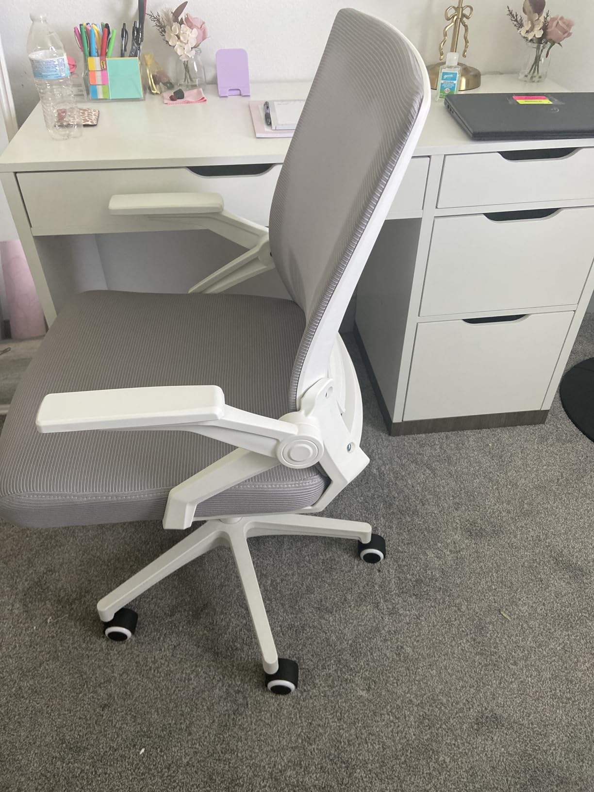 GTPLAYER Ergonomic Office Chair with Flip-up Armrests, Executive Computer Chair for Home Office, Breathable Mesh & Comfy Lumbar Support, Moon Gray customer photo 2