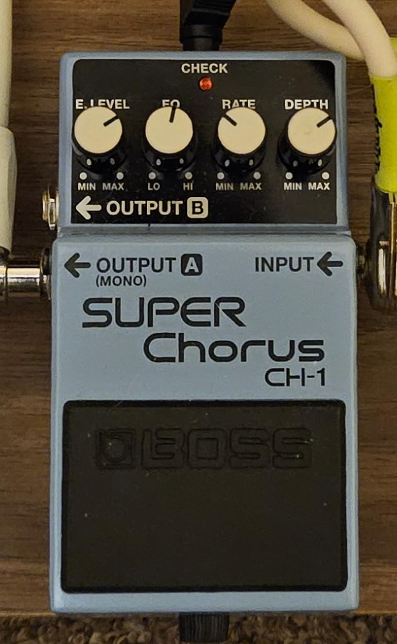 BOSS CH-1 SUPER Chorus | Classic Compact Chorus Effects Pedal customer photo 2