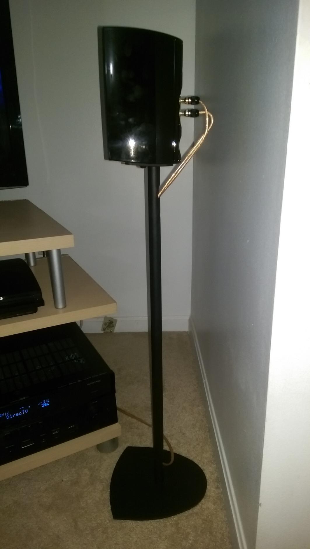 Definitive Technology ProStand 600/800 Bookshelf Speaker Stands (Pair, Black), All-Metal Speaker Stands for Surround Sound, Cable Management for a Clean Home Theater Audio System customer photo 1