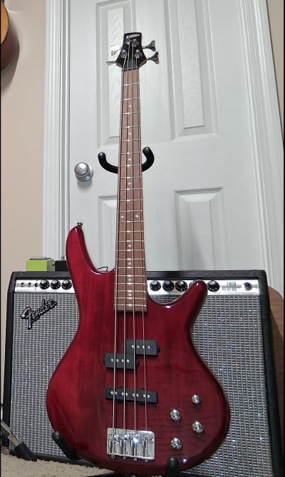 Ibanez Gio GSR200PW Bass Guitar - Pearl White customer photo 1
