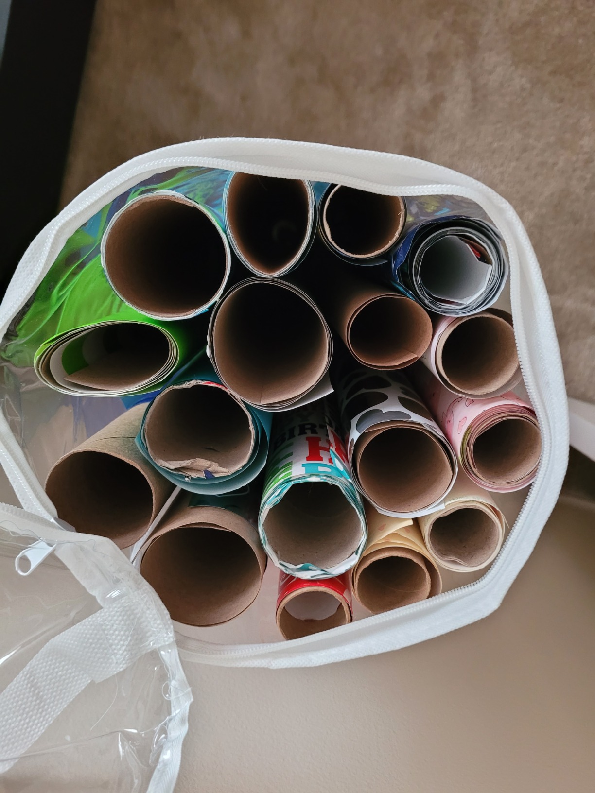 Whitmor 6044-4924 Clear Gift Wrap Organizer - Zippered Storage for 25 Rolls customer photo 2