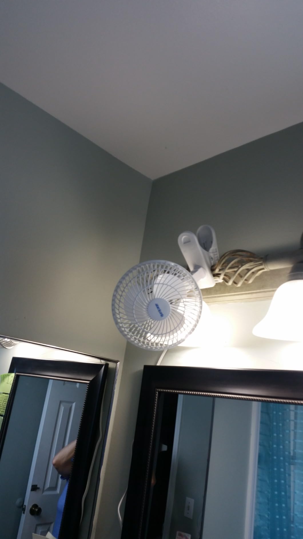 Hurricane Classic 6 Inch Clip Fan, 2 Speed Portable Desk Table Fan with Tilt, White customer photo 2
