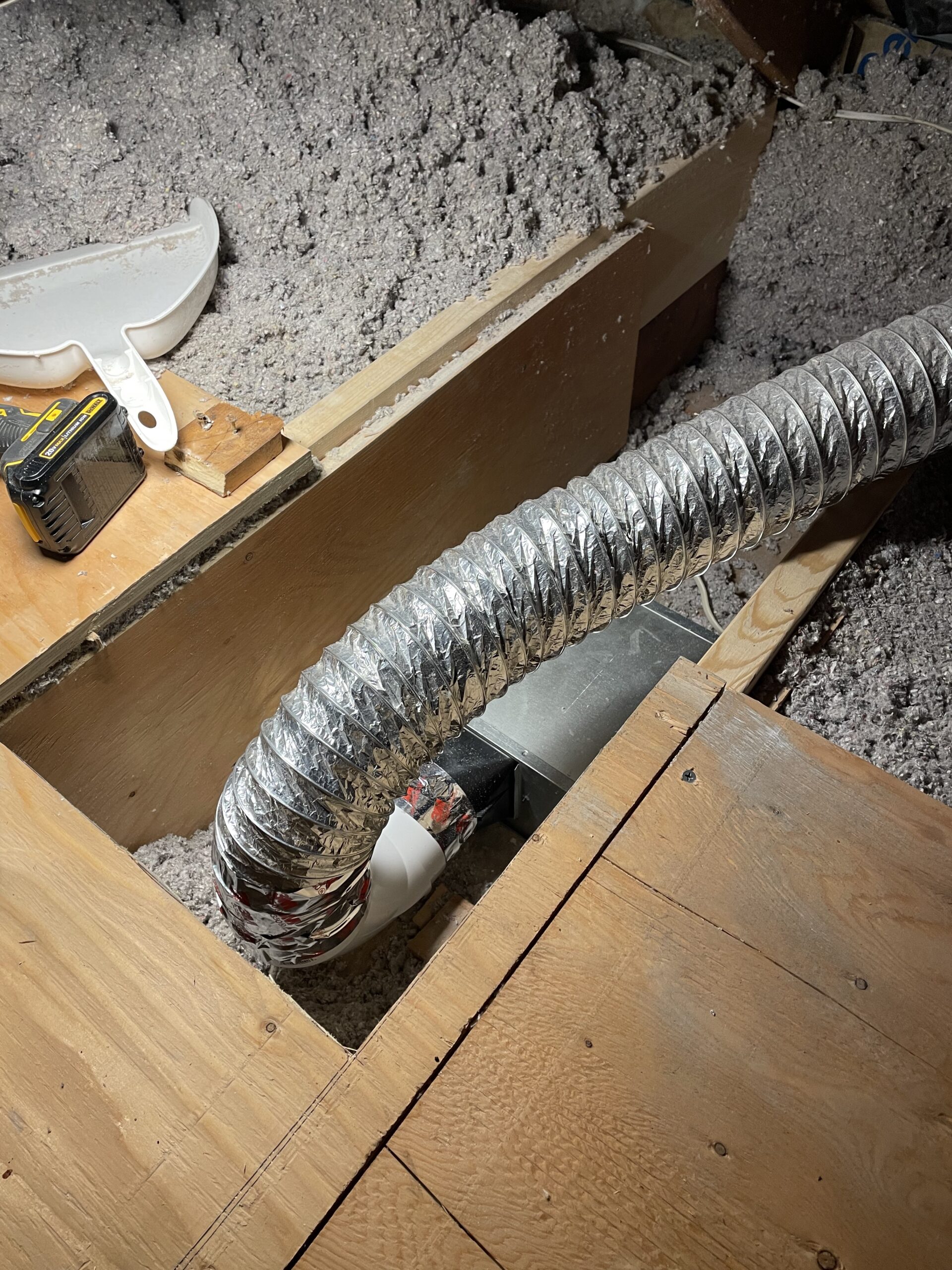 Broan-NuTone AE80LK Ventilation with LED CleanCover and Roomside Installation, ENERGY STAR Certified, 80 CFM, 0.7 Sones customer photo 1
