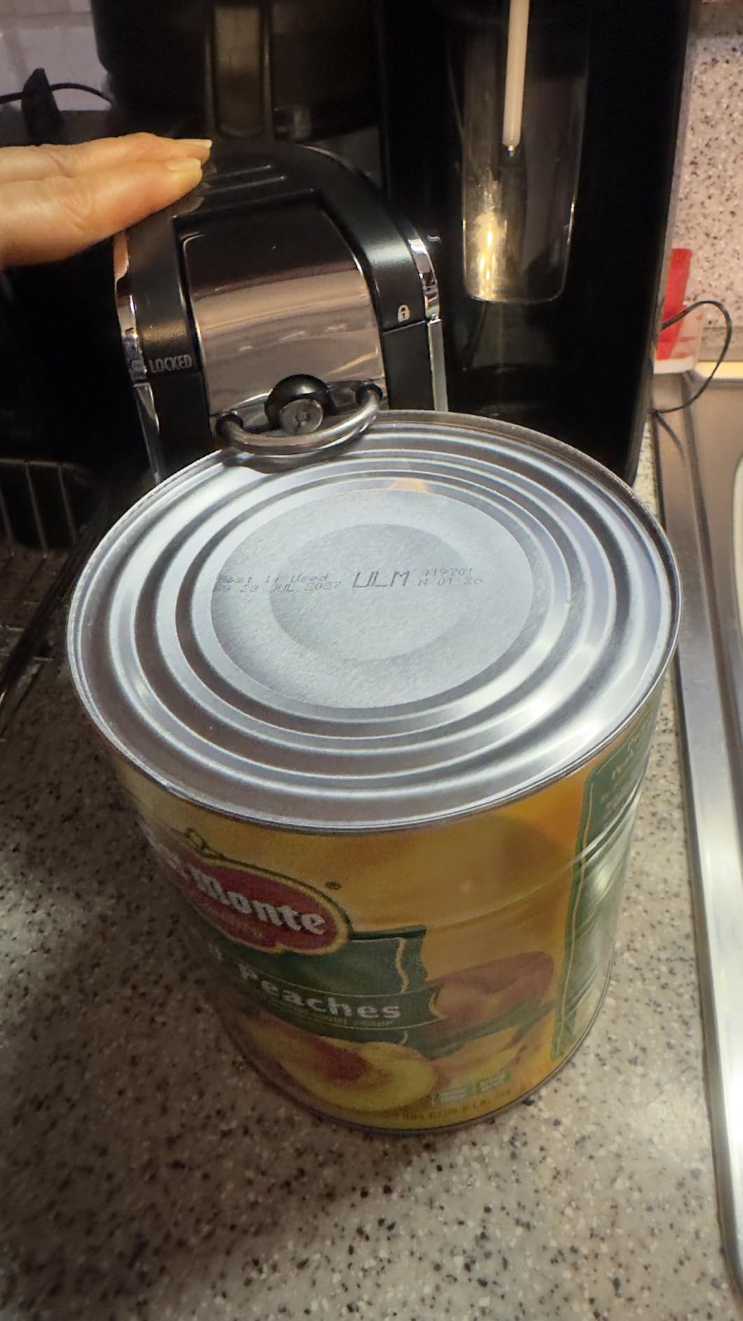 Hamilton Beach Smooth Touch Electric Automatic Can Opener with Easy Push Down Lever, Eliminates Sharp Edges, Opens All Standard-Size and Pop-Top Cans, Extra Tall, Black and Chrome (76606AG) customer photo 2