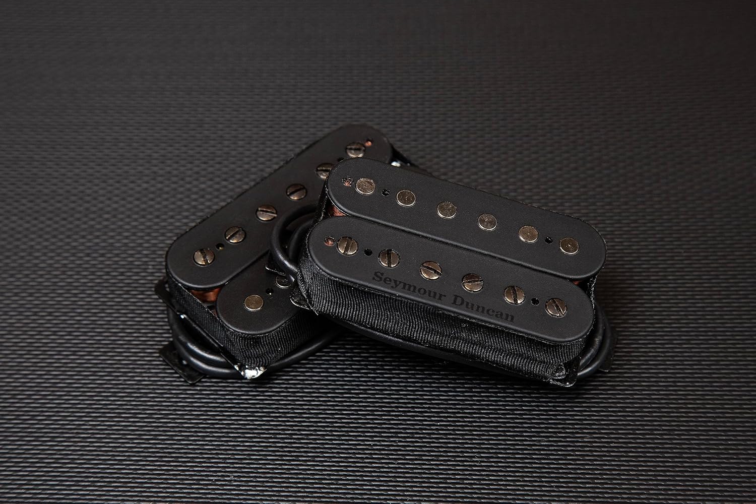 Seymour Duncan Nazgul and Sentient Set - High Output 6-String Neck and Bridge Electric Guitar Pickups for Hard Rock and Modern Metal customer photo 2
