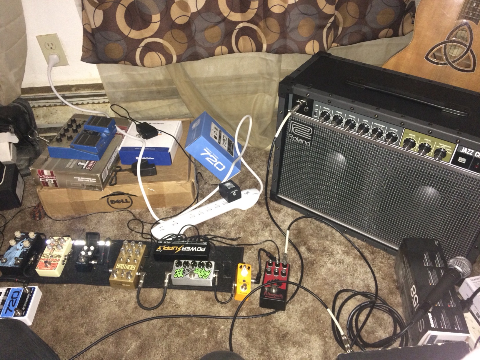 Roland JC-40 Jazz Chorus | Compact Guitar Amp | Iconic JC Clean Tone | 40-Watt Stereo Amp | Dual 10