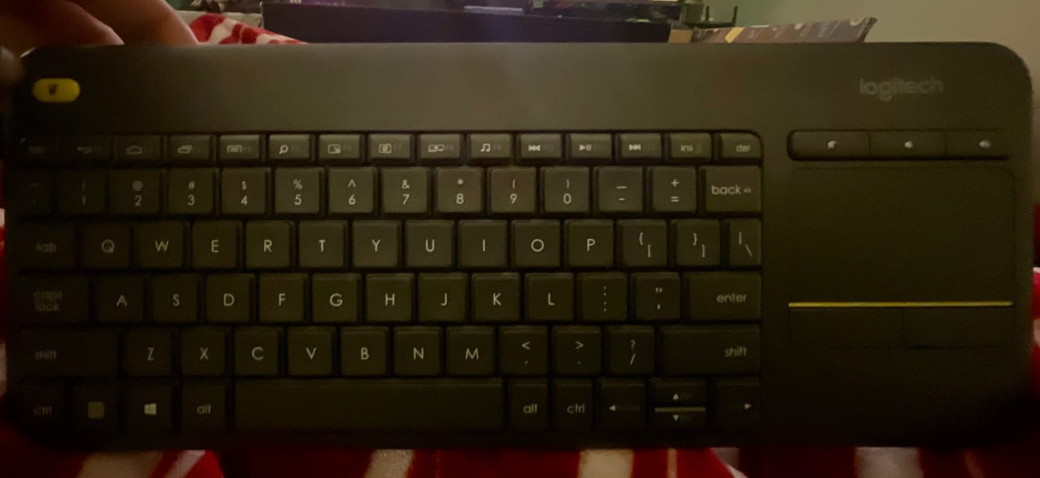 Logitech K400 Plus Wireless Touch TV Keyboard with Easy Media Control and Built-in Touchpad, HTPC Keyboard for PC-Connected TV, Windows, Android, ChromeOS - Black customer photo 2