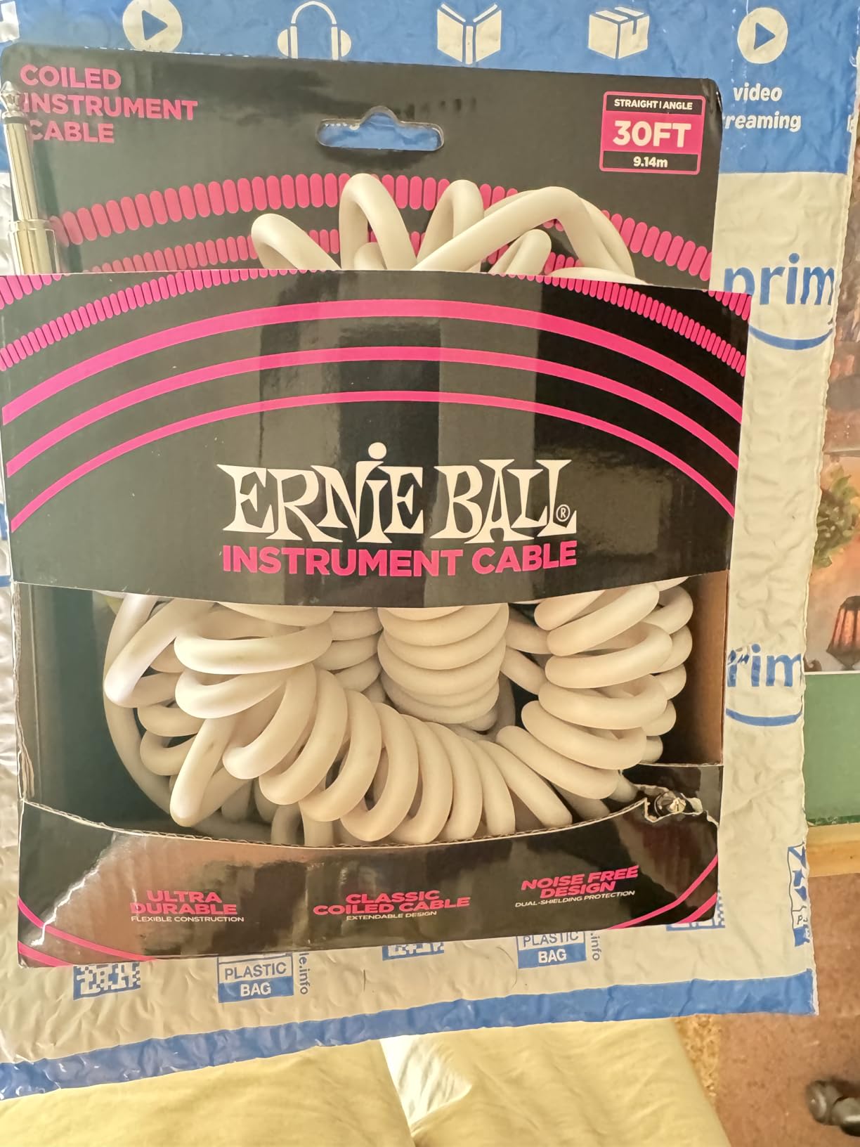 Ernie Ball Coiled Instrument Cable, Straight/Angle, 30ft, White (P06045) customer photo 1