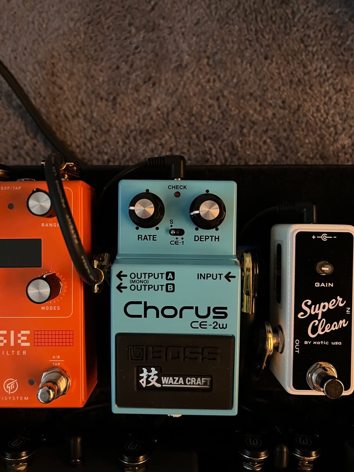 BOSS CE-2W Chorus | Premium Waza Craft Guitar Effect Pedal with Analog Circuitry customer photo 2