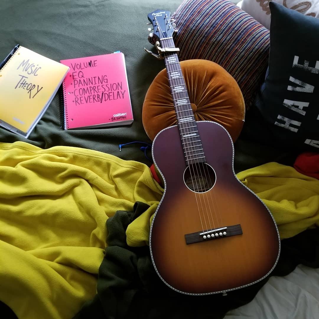 Recording King RPS-7-TS Dirty 30's Series 7 Single 0 Acoustic Guitar, Tobacco Sunburst customer photo 2