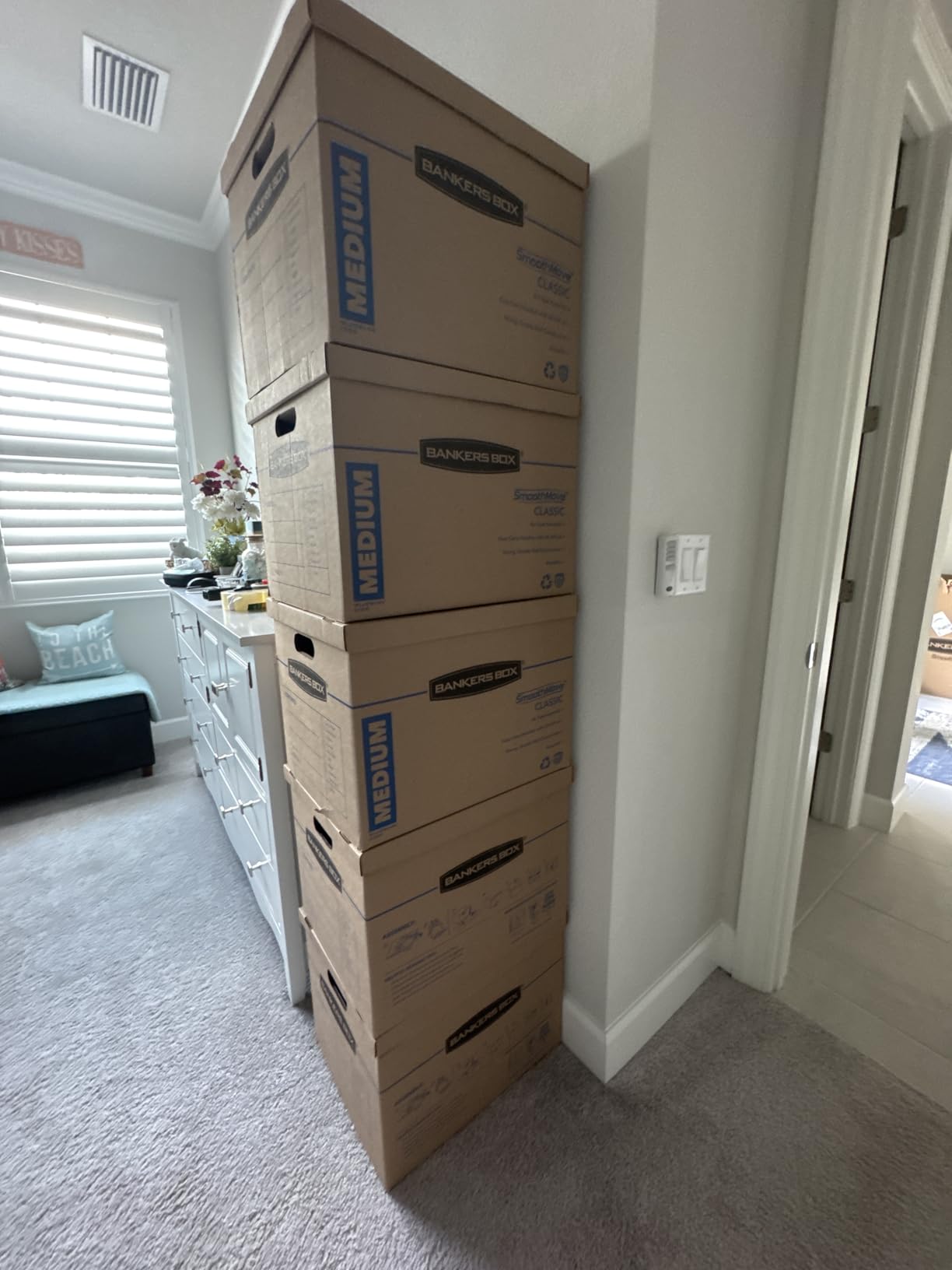 Bankers Box Medium Classic Moving Box 20 Pack, Reinforced Handles, Tape-Free Assembly, Box with Lid, 19