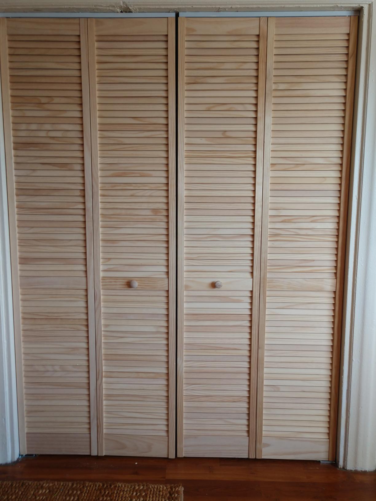 Kimberly Bay Closet Door, Bi-fold, Traditional Louver-Louver Clear (80x24) customer photo 2