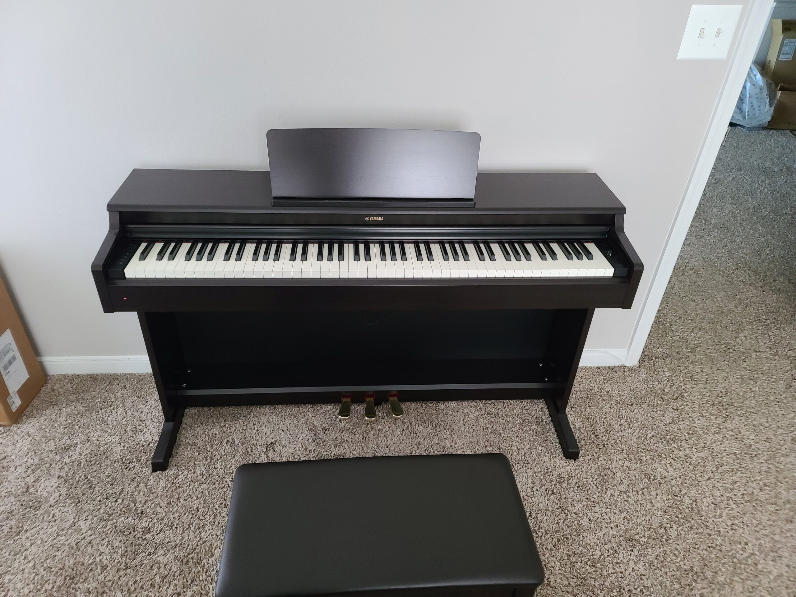 Yamaha YDP-164 Arius Series Piano with Bench, Dark Rosewood customer photo 1