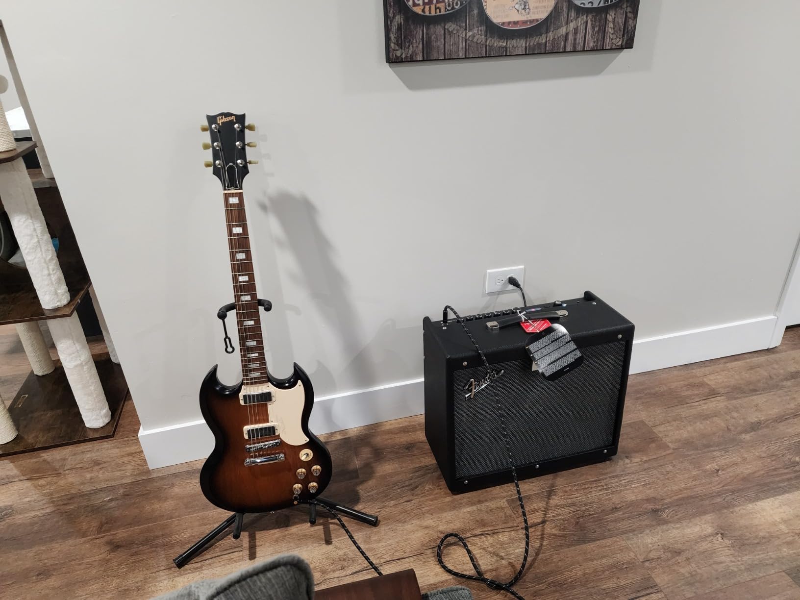 Mustang GTX100 Guitar Amplifier, 100-Watt Digital Modeling Combo Amp with 12
