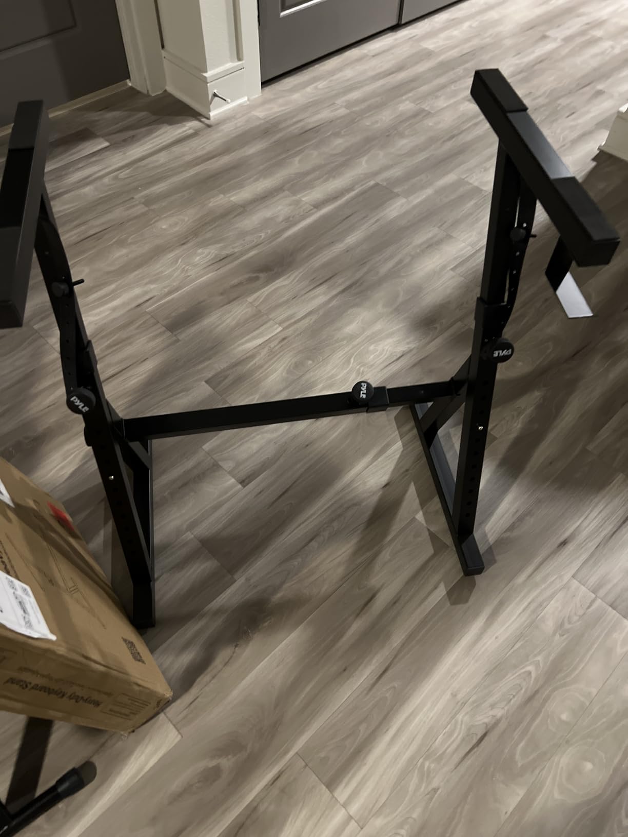 Pyle Heavy Duty Folding Keyboard Stand - Sturdy Reinforced Z Design w/ Adjustable Width & Height, Foam Padded Arms, Digital Piano Stand, Fits 54-88 Key Electric Pianos customer photo 1