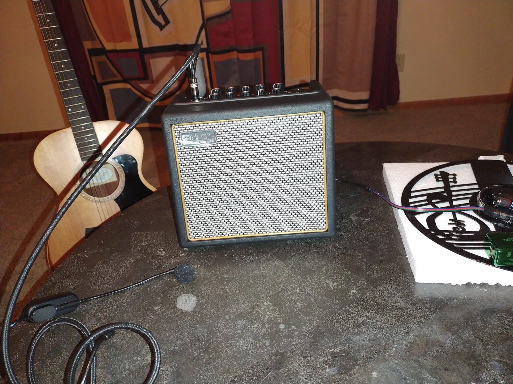 Acoustic Guitar Amplifier, 30 Watt Bluetooth Speaker Rechargeable Portable Acoustic Guitar Amp with Reverb Chorus Effect, 3 Inputs, Black customer photo 1