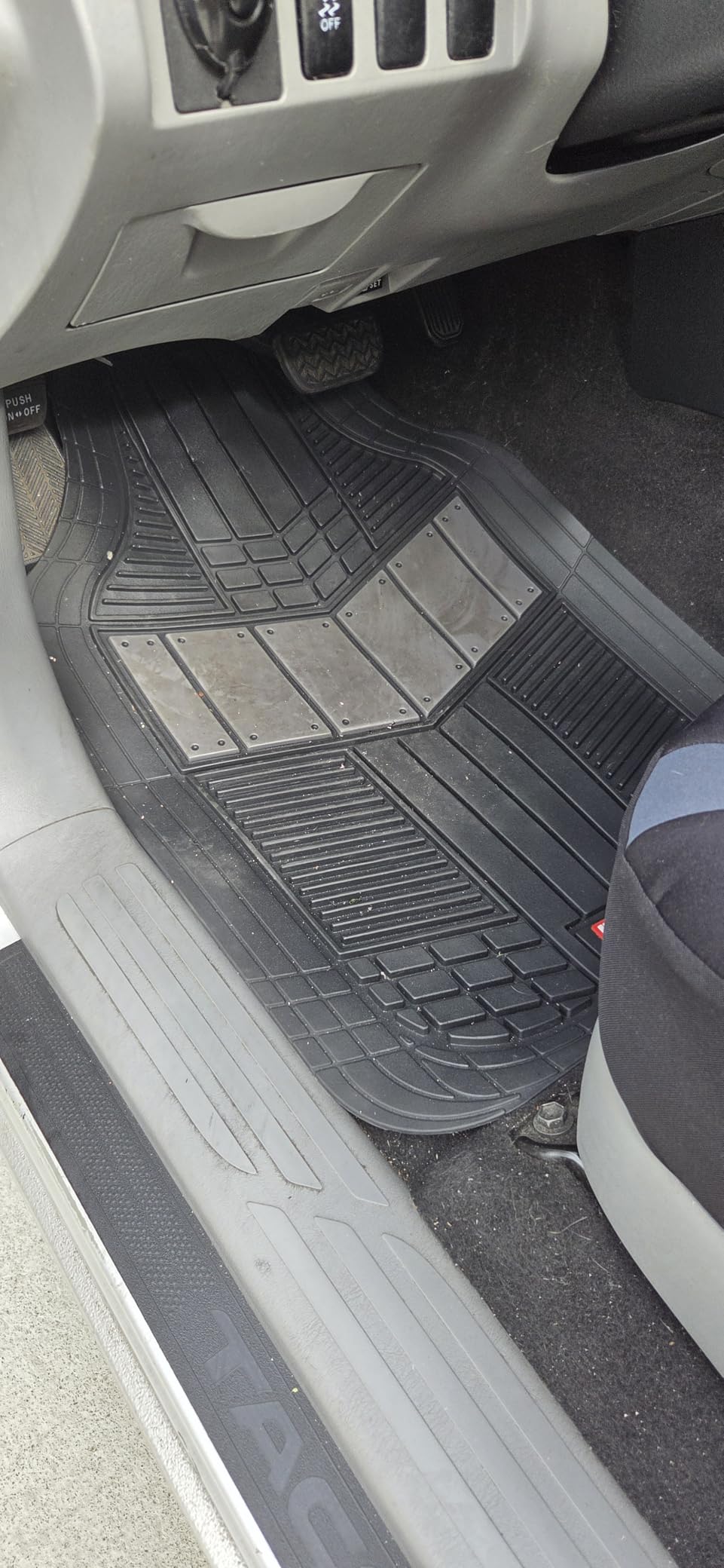 Motor Trend DualFlex Rubber Car Floor Mats All Weather Waterproof 4-Piece Sporty Two-Tone Design Car Mats Full Set - Universal Trim-to-Fit Floor Mats for Car, SUV, & Trucks - Car Carpet Protector customer photo 1