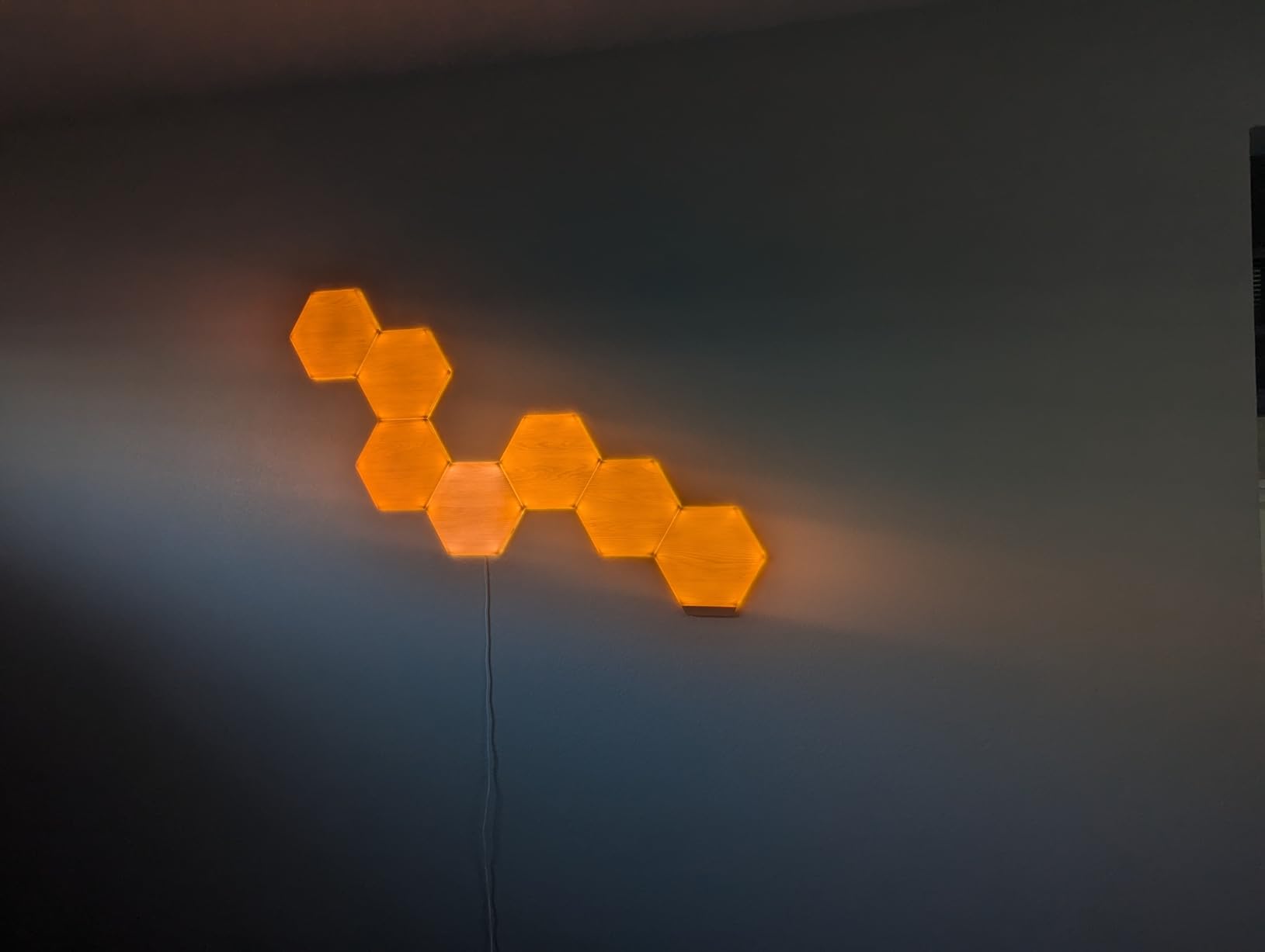 Nanoleaf Elements Wood Look Smart Wall Lights, Hexagon LED Wall Lights Work with Alexa Google Assistant, Home Wall Decor for Living Room with Music Sync, Ambient White 1500-4000K, Expansion 3 Panel customer photo 1
