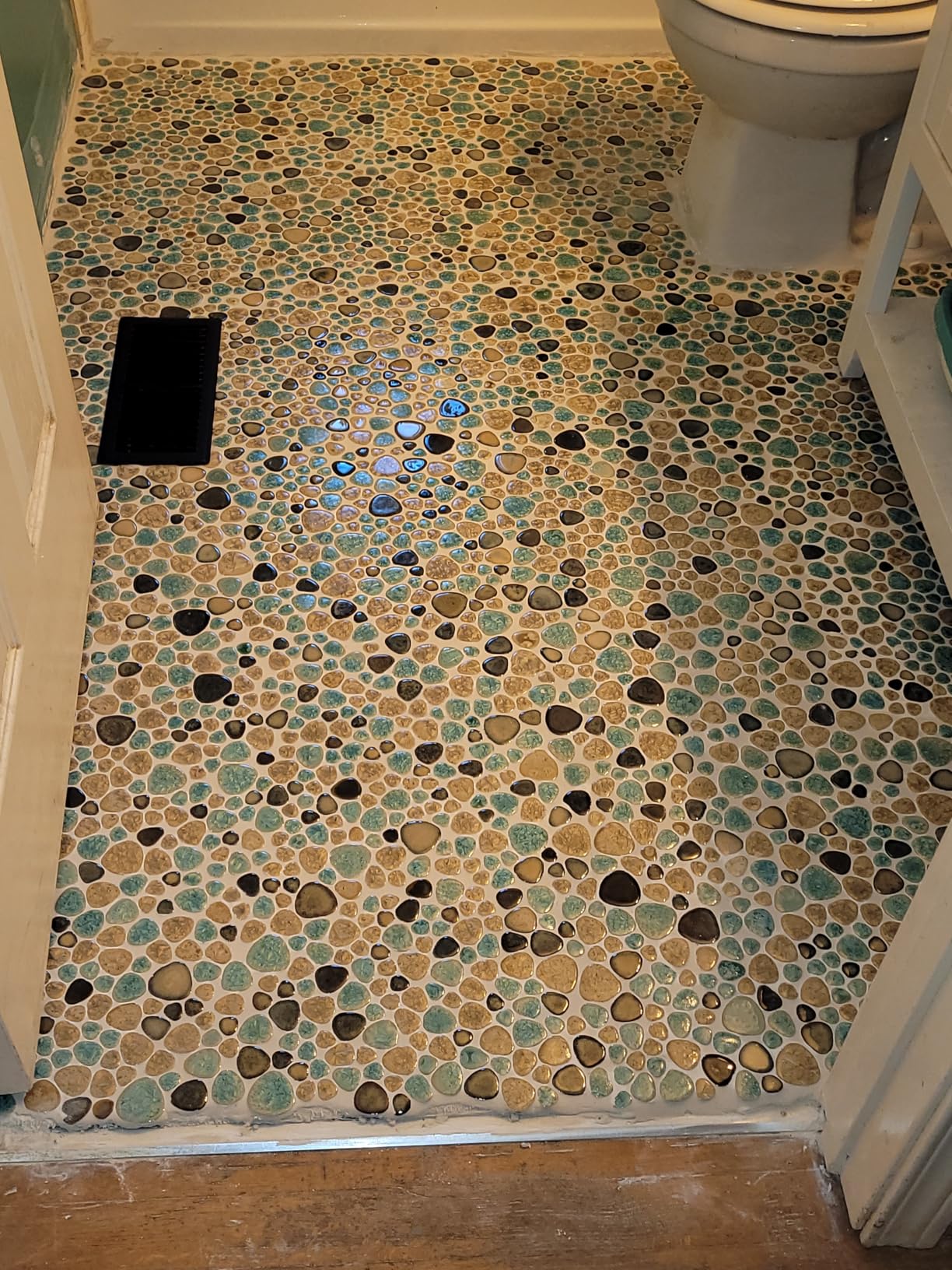 Blujellyfish Pebble Porcelain Tile Flambe Turquoise Green Beige Shower Floor Pool Alley Tiles Mosaic (5 Square Feet) customer photo 2