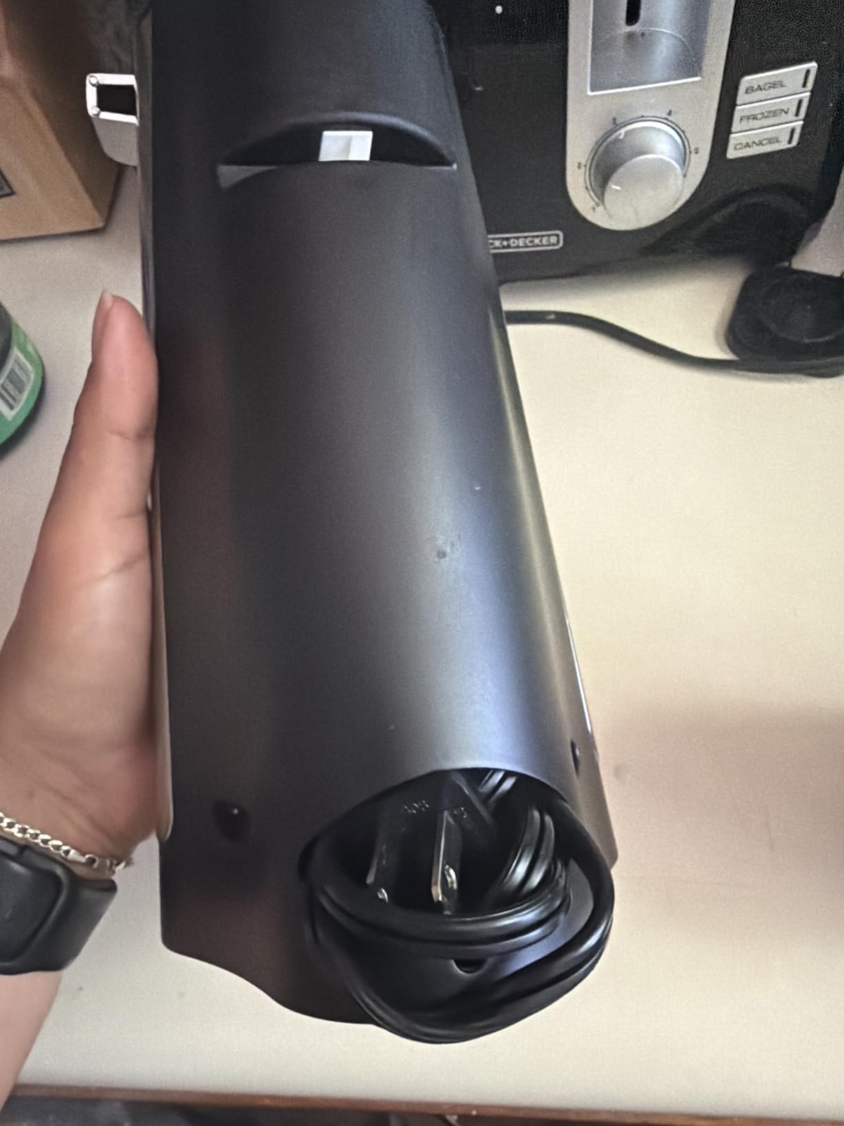 Hamilton Beach Extra-Tall Electric Can Opener Knife Sharpener | Easy-Clean Detachable Cutting Lever & Blade | Cord Storage | Automatic Shutoff | Black | 76702J customer photo 2