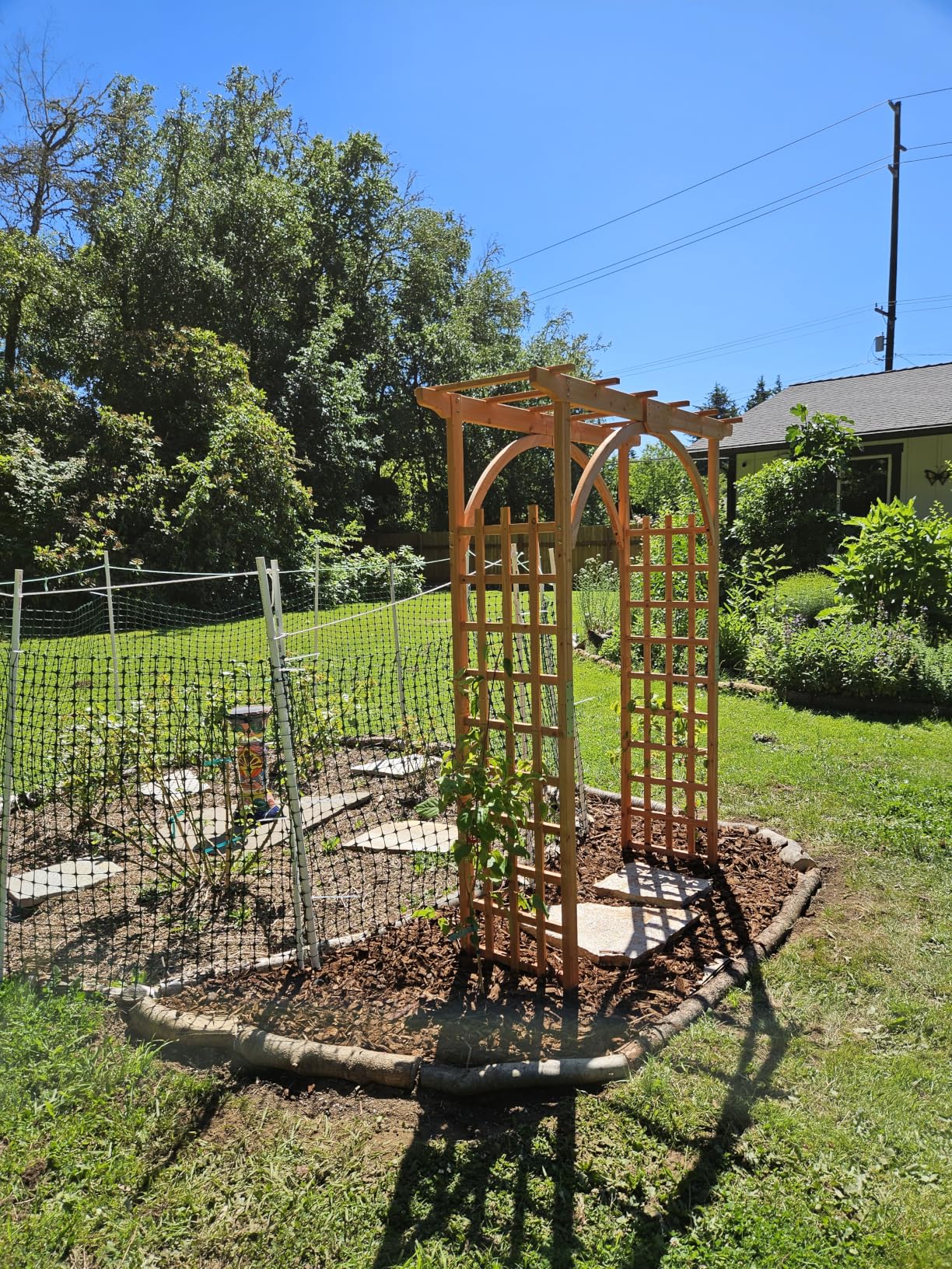Yaheetech 85in Wooden Garden Trellis Horticulture Garden Arch Arbor for Climbing Planting Plant Stand in Garden Yard Outdoor, Brown customer photo 2