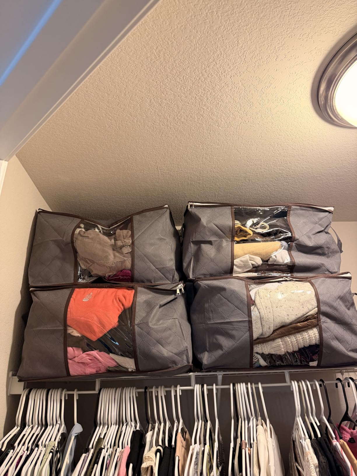 Lifewit 6 Pack Clothes Storage Bins with Lids, Foldable Blanket Storage Bags with Zippers, Clear Window and Reinforced Handles, Closet and Organization for Clothing, Sweater, Comforter, Bedding customer photo 1