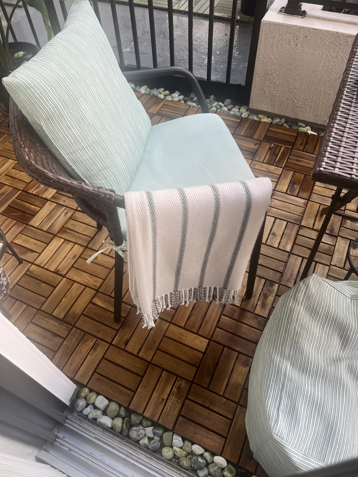 Idzo Interlocking Deck Tiles 9.6 SQFT - 10PCS Waterproof Acacia Wood Patio Tiles, Flooring Tiles for Indoor and Outdoor - Decking Checker Pattern, 11.81 x 11.81 x 0.91 Inches, Dark Brown customer photo 2