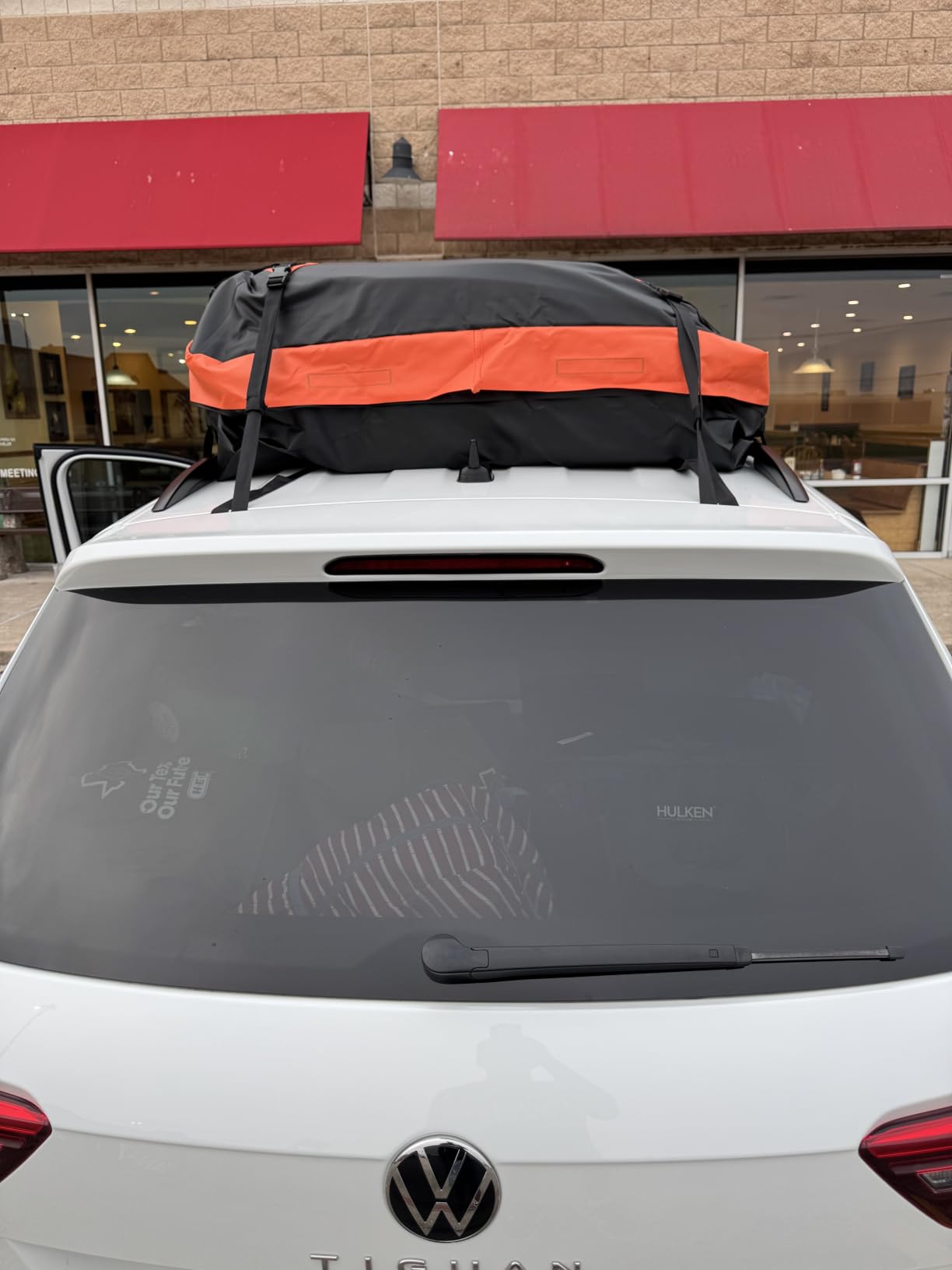 Asinking Car Rooftop Cargo Carrier Bag 21 Cubic feet Waterproof Car Roof Top Bag for All Cars with/Without Rack, Includes Anti-Slip Mat, 10 Reinforced Straps, 6 Door Hooks, Luggage Lock customer photo 1