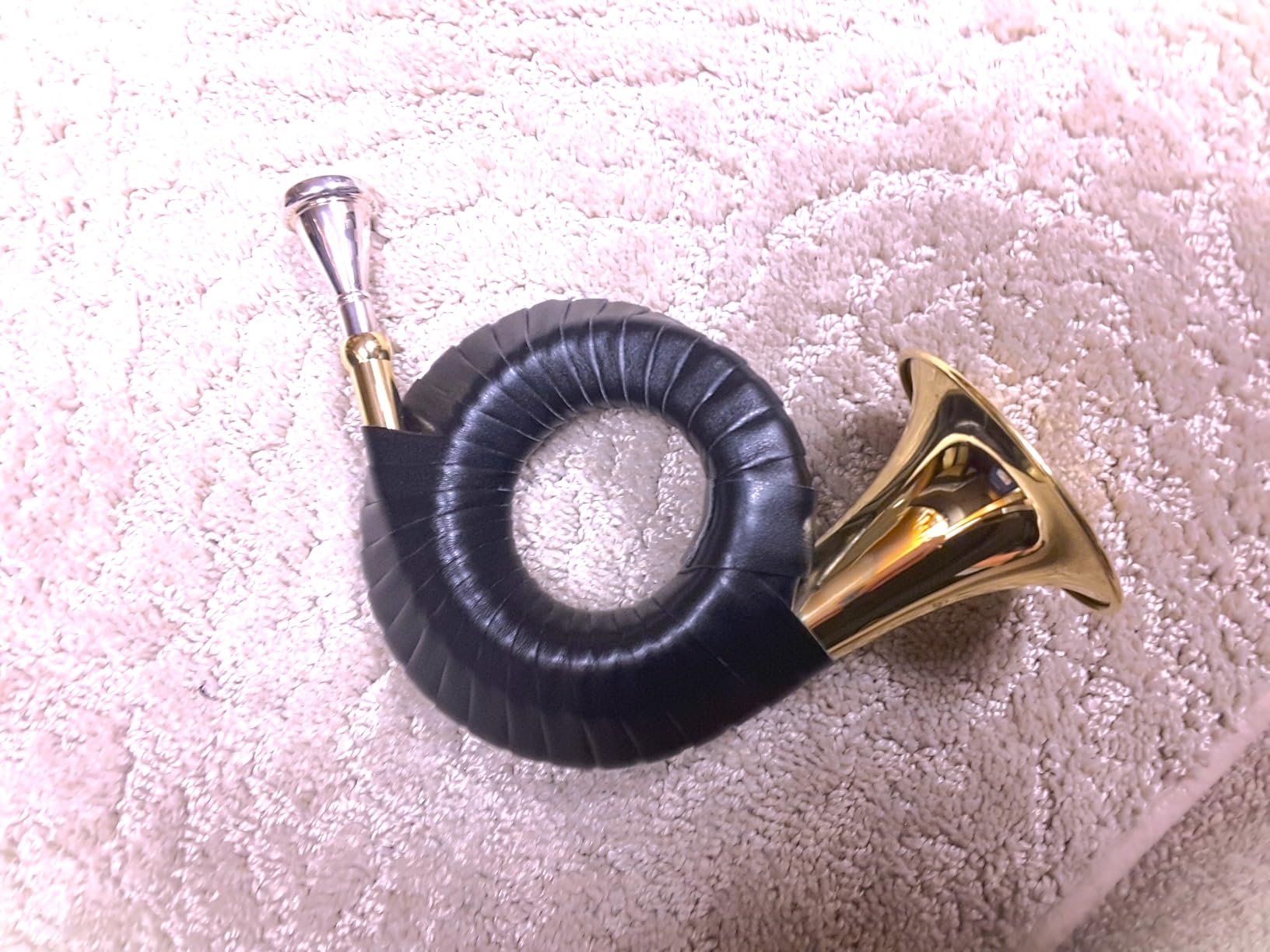 Brass Horn & Pocket Brass Bugle Horn Bb Key French Horn with Velvet Bag Tuning Bracket and Cleaning Cloth customer photo 1
