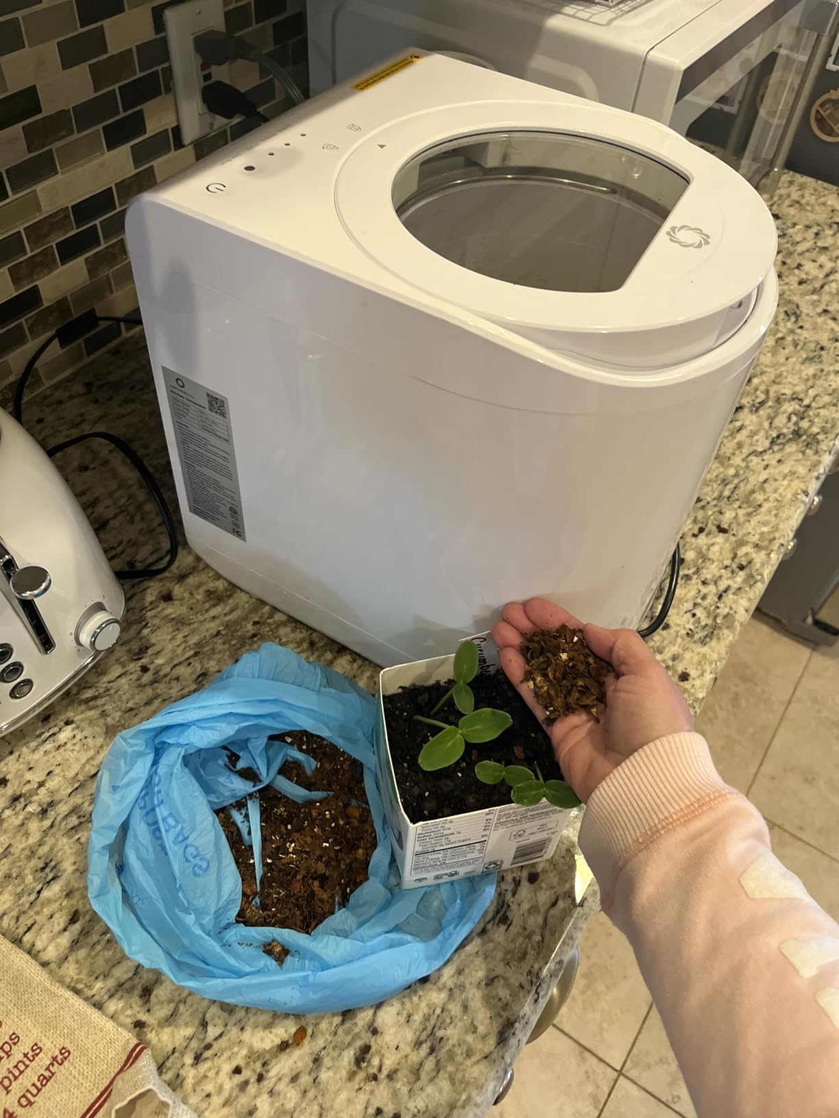 Airthereal Revive R500-V Electric Kitchen Composter, Visual Glass Cover, Grey customer photo 1