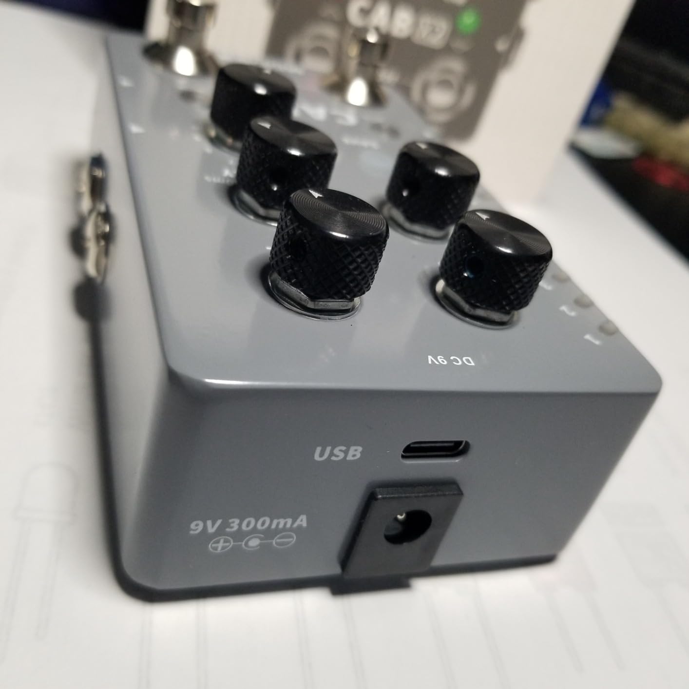 MOOER Harmonizer Guitar Effects Pedal X2 - Up to 12 Pitches, 11 Harmony Modes, Professional Stereo customer photo 1