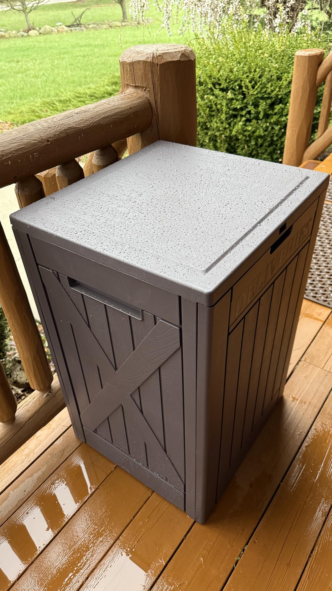 Greesum Outdoor Storage Box 100 Gallon Storage Bin with Lid for Patio Furniture, Garden Tools, Pool Supplies, Lockable, Waterproof and UV Resistant, Black customer photo 2