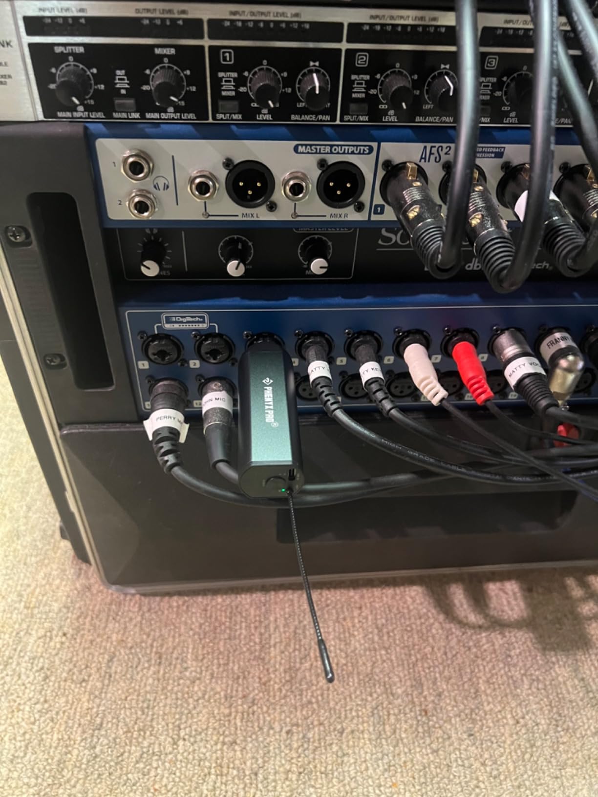 Phenyx Pro Single Digital Wireless Microphone System, w/Mini Receiver, Bodypack Transmitter, 15 Channels in 900MHz UHF Band, Headset/Lapel Microphone for Karaoke, Singer, Church, Wedding (PDP-1-1B) customer photo 1